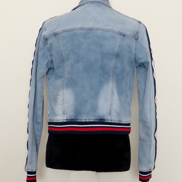 NEW! Wash Off Denim Jacket - Picture 4 of 4